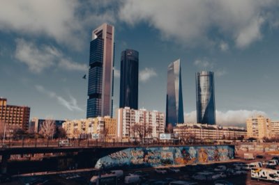 Economia Spagnola: 1,36% PIL Globale e Resilienza Mediterranea