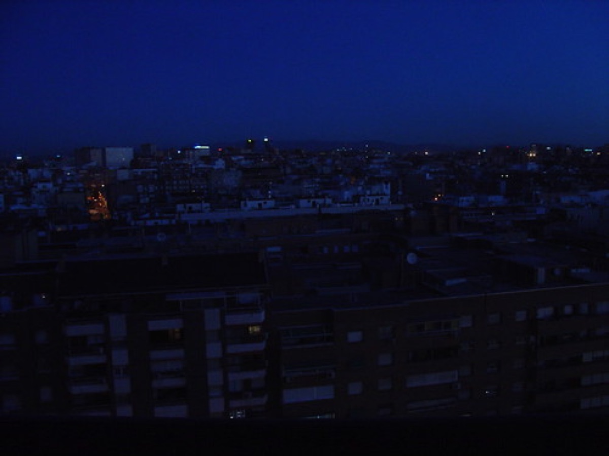 schiaccia della città di madrigi notte