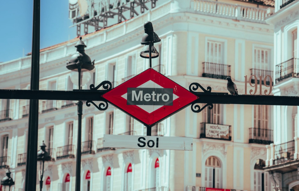 smog monitoring station in madrid