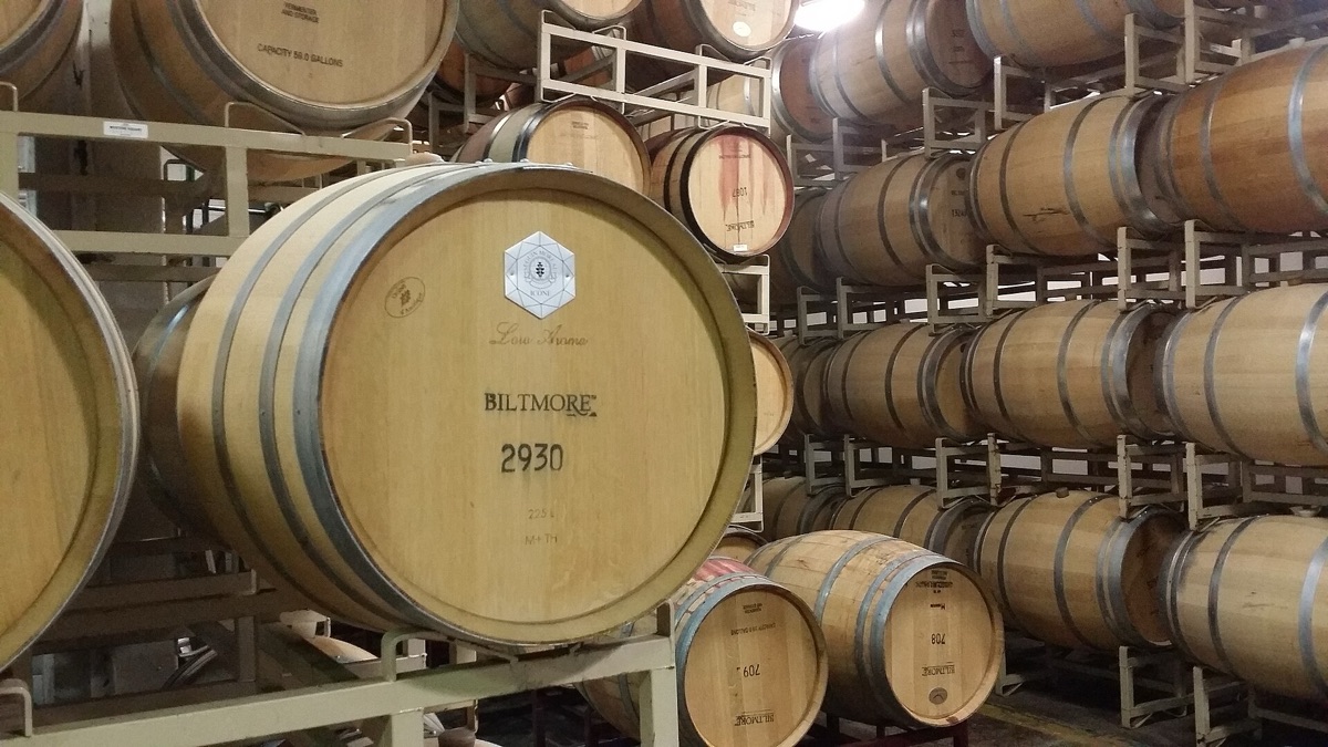 silo de rangement de chai de vin